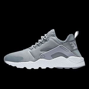 Women’s Nike Air Huarache Size 8.5